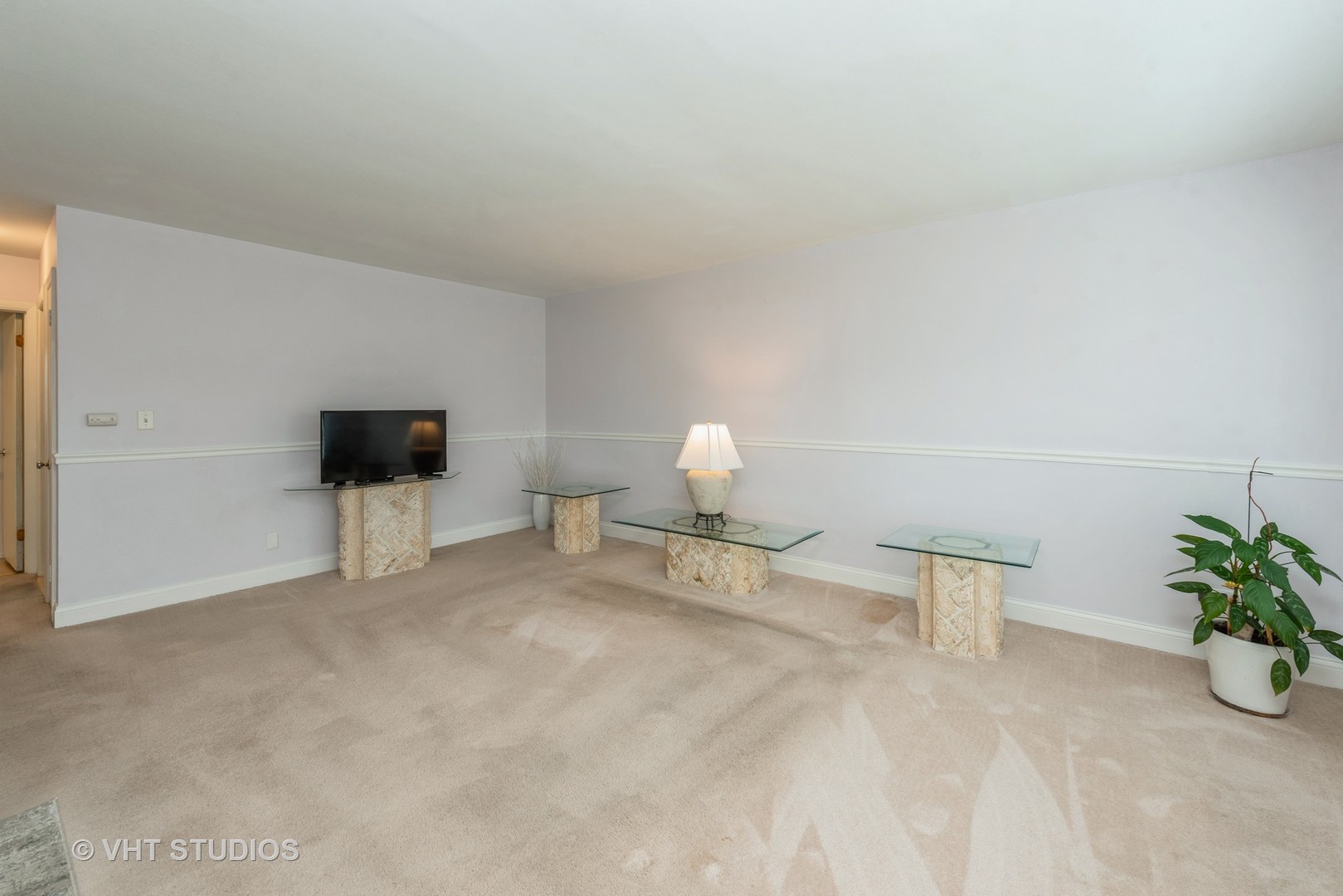 6804 Valley View Road Hanover Park, IL 60133 - Photo 2 of 15 Gallery Image 2