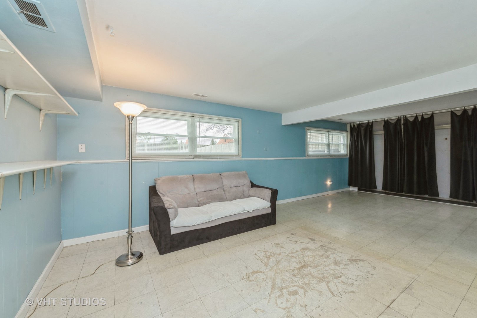 6804 Valley View Road Hanover Park, IL 60133 - Photo 9 of 15 Gallery Image 9