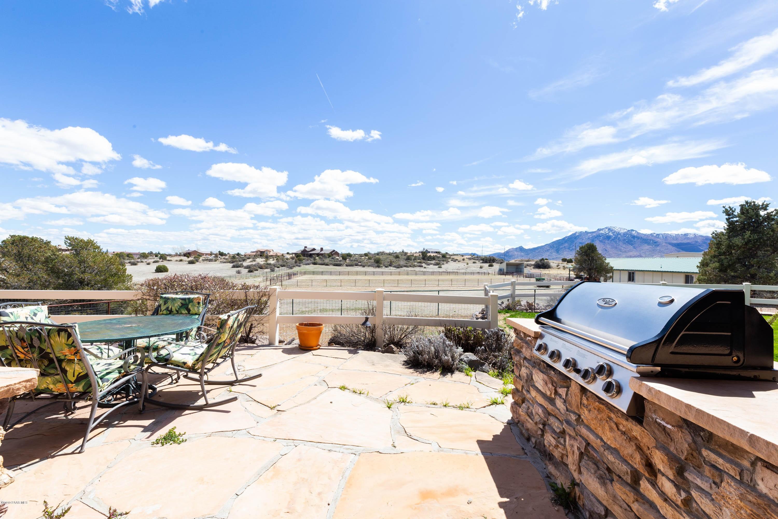 4355 Friendly Meadow Road Prescott, AZ 86305 - Photo 37 of 46 Built in BBQ