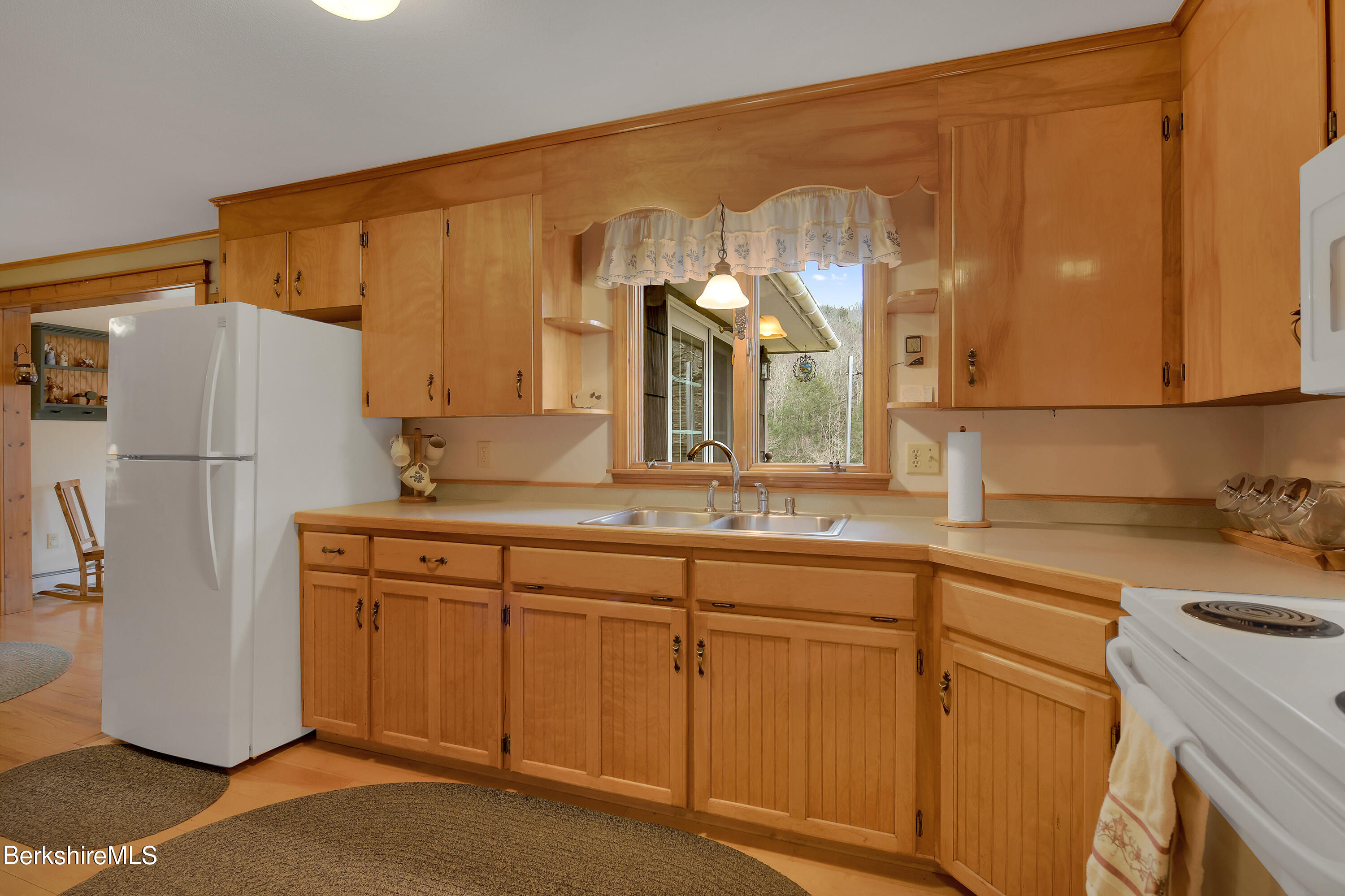 100 Town Hill Road Middlefield, MA 01011 - Photo 13 of 76 13-Kitchen