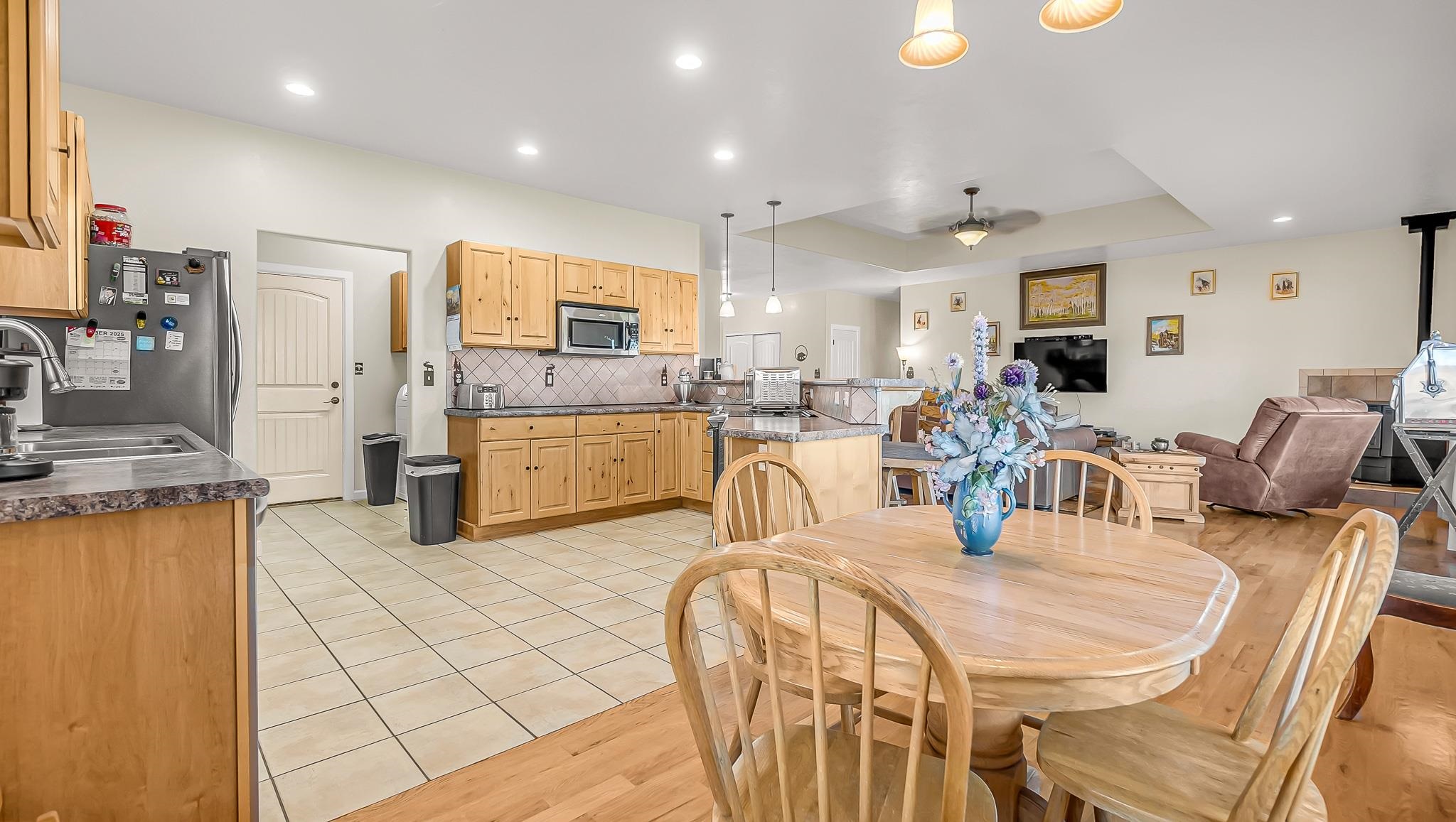 1272 14 Road Loma, CO 81524 - Photo 11 of 28