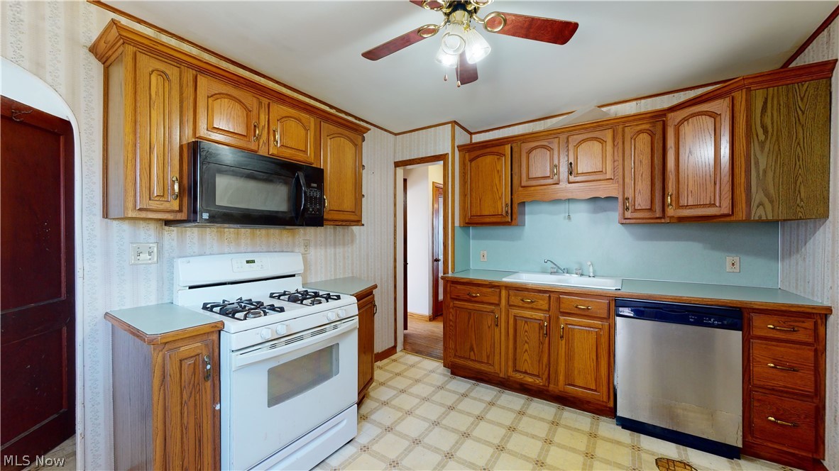 3009 14th Street Northwest Canton, OH 44708 - Photo 16 of 31 Gallery Image 16