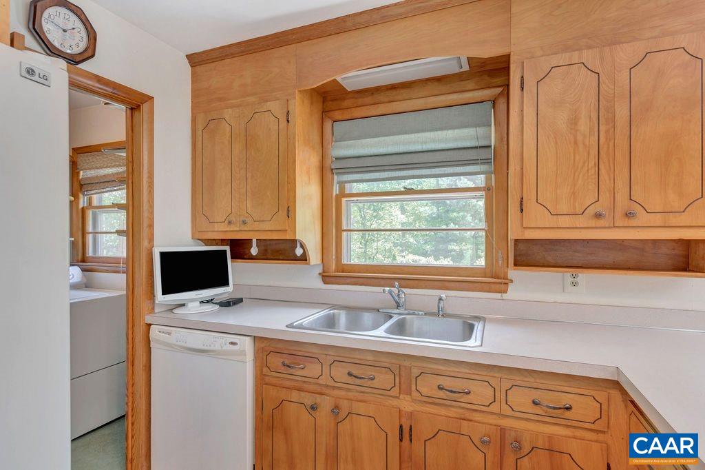 1691 Milton Road Charlottesville, VA 22902 - Photo 14 of 33 Gallery Image 14