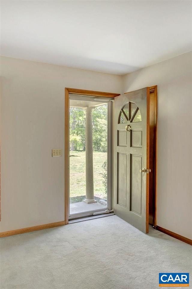 1691 Milton Road Charlottesville, VA 22902 - Photo 4 of 33 Gallery Image 4