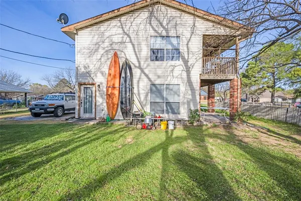 $1,650 | 812 Driftwood Drive, Shady Shores, TX 76208