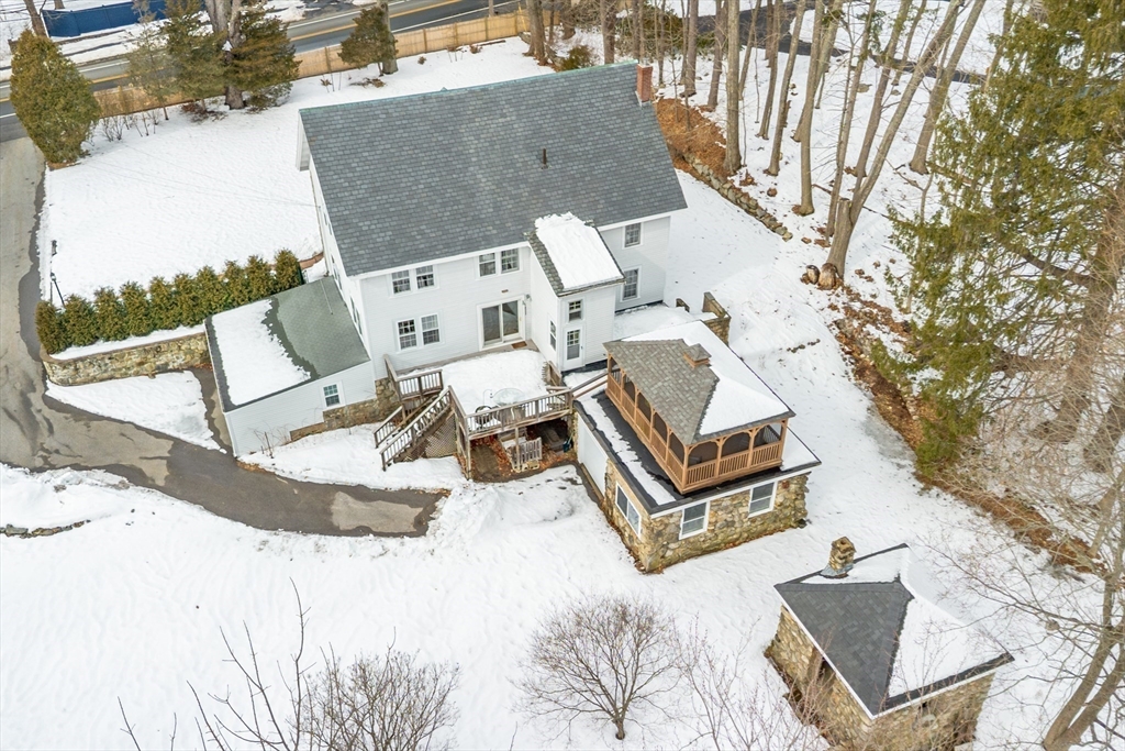 321 North Road Bedford, MA 01730 - Photo 31 of 41