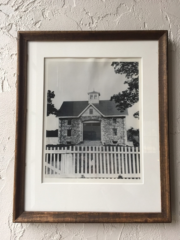 321 North Road Bedford, MA 01730 - Photo 36 of 41