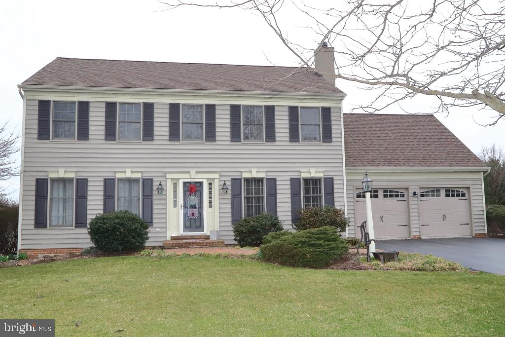 15 Field Lane Lititz, PA 17543 - Photo 1 of 39