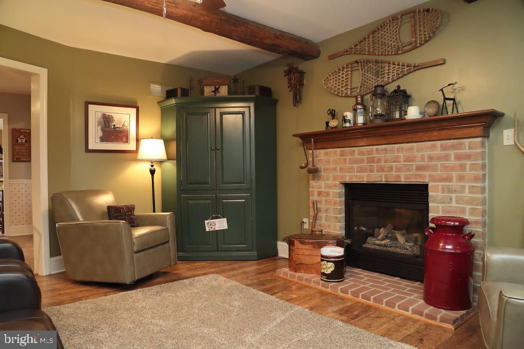 15 Field Lane Lititz, PA 17543 - Photo 3 of 39