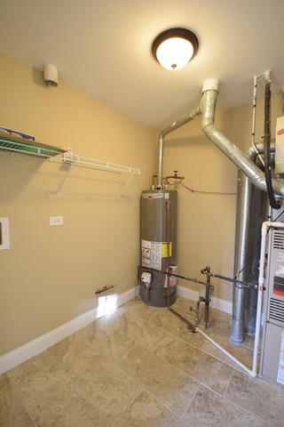 801 South Addison Avenue, Unit 801 Lombard, IL 60148 - Photo 19 of 22