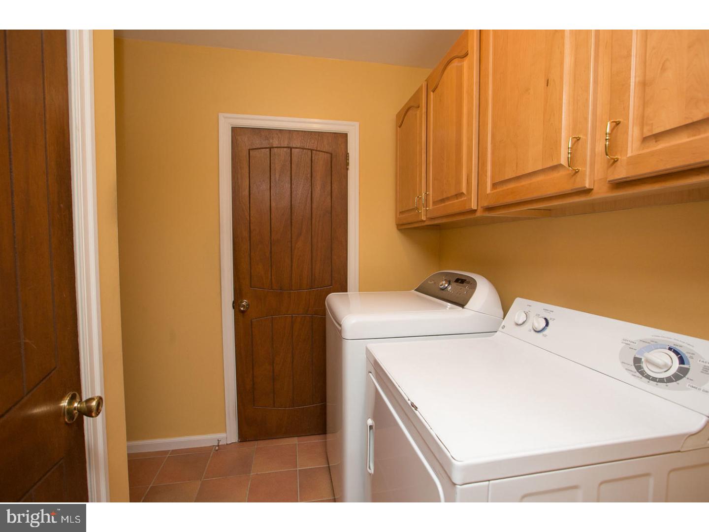 176 Kinsey Road Harleysville, PA 19438 - Photo 16 of 20 Laundry Room
