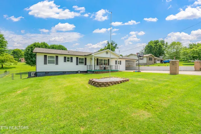 $250,000 | 113 Circle Drive, Rockwood, TN 37854