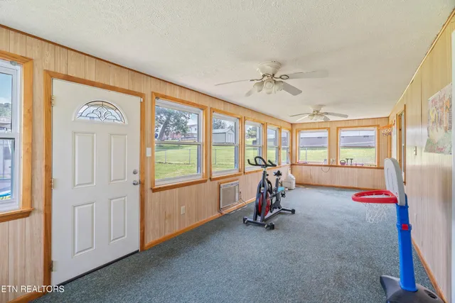 $250,000 | 113 Circle Drive, Rockwood, TN 37854