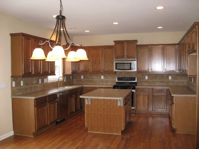 2404 Rivanna Lane Greenville, SC 29607 - Photo 4 of 8 Gallery Image 4