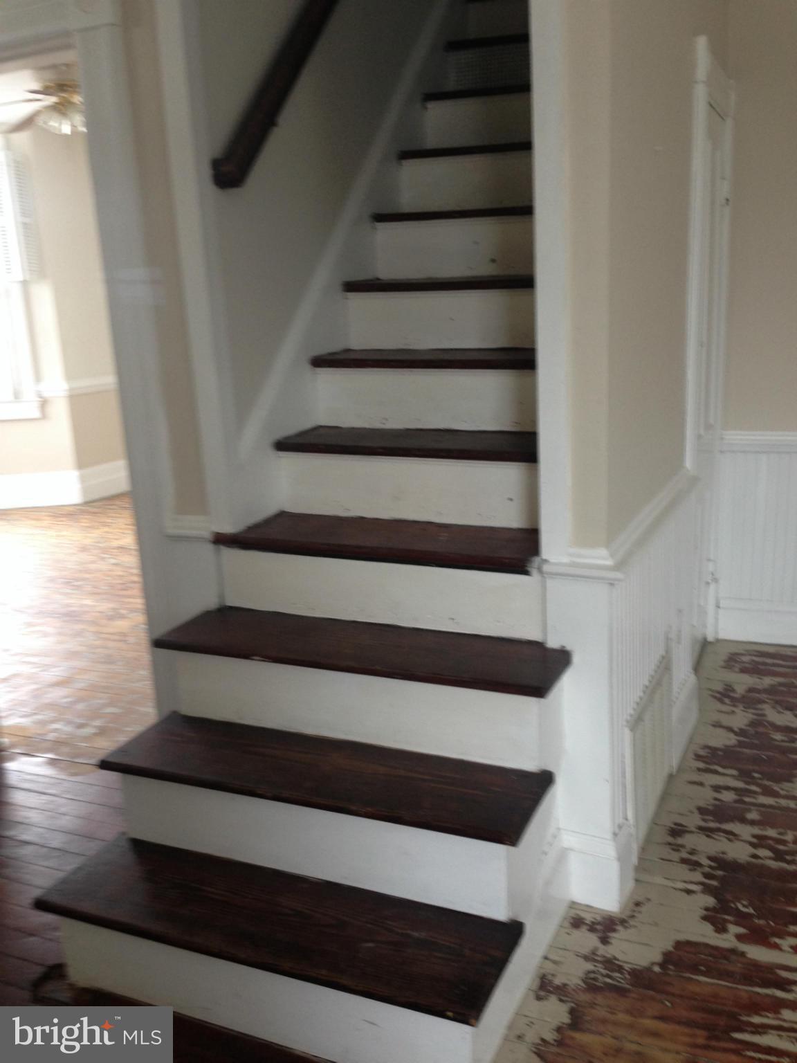 211 Edwards Ferry Road Northeast Leesburg, VA 20176 - Photo 25 of 27 View