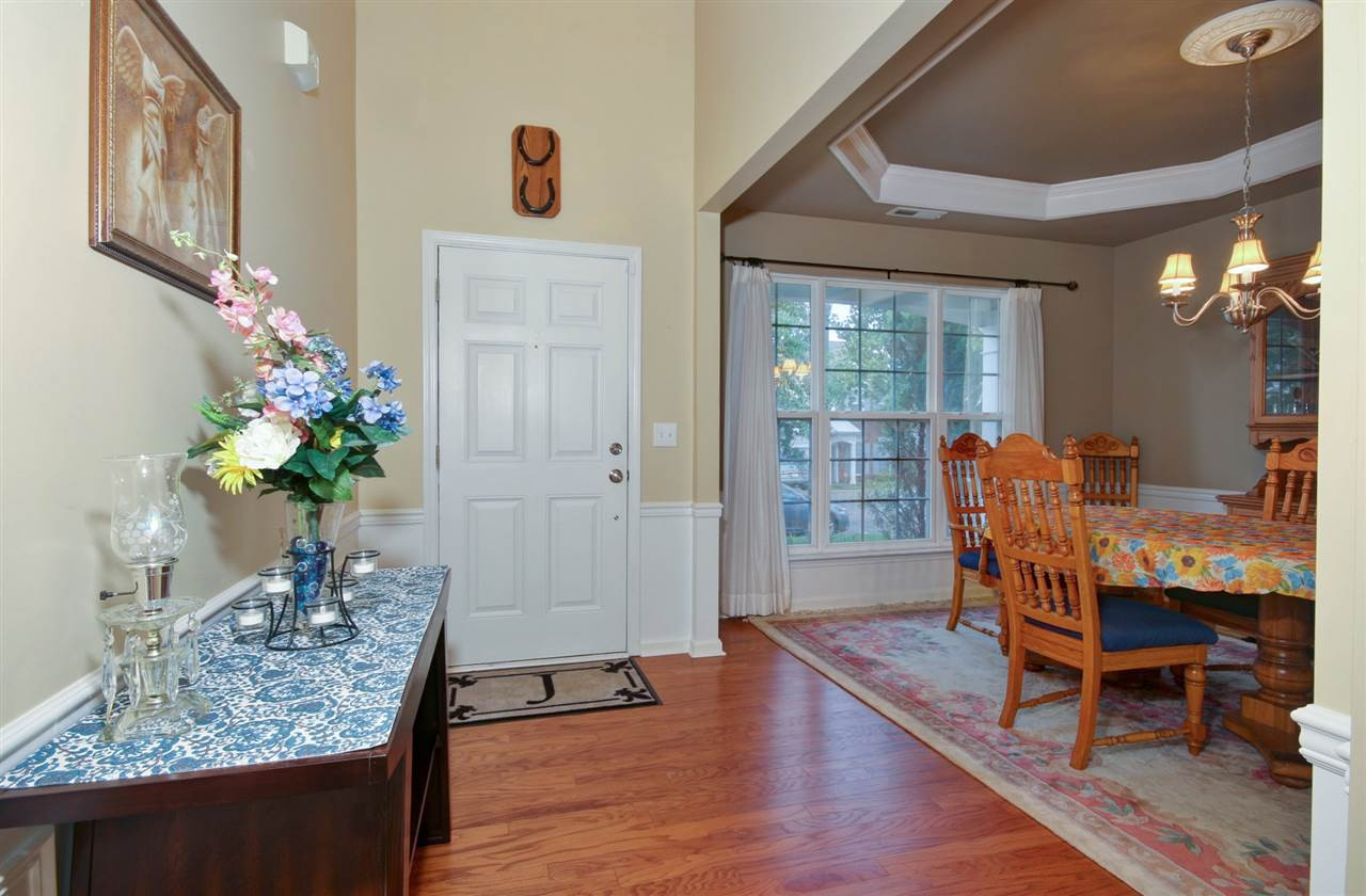 7448 Lagrange Drive Raleigh, NC 27613 - Photo 3 of 24 Entry