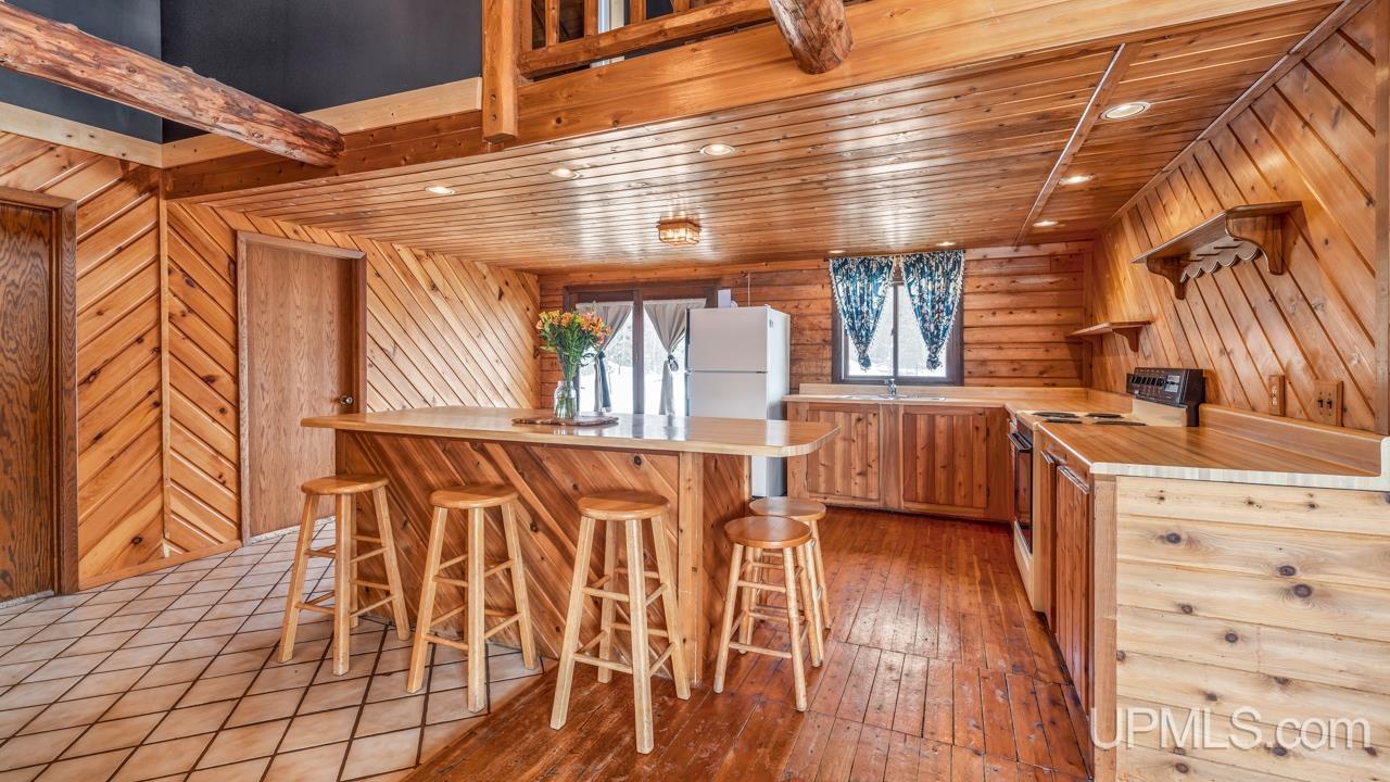 W1302 North Dam Road Foster City, MI 49834 - Photo 6 of 36