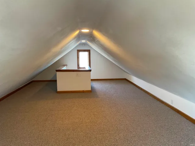 $2,400 | 10421 Yoder Road, Yoder, IN 46798