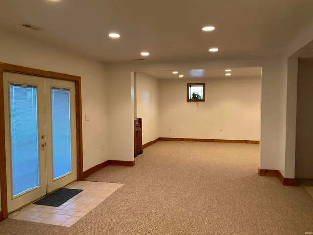 $2,400 | 10421 Yoder Road, Yoder, IN 46798