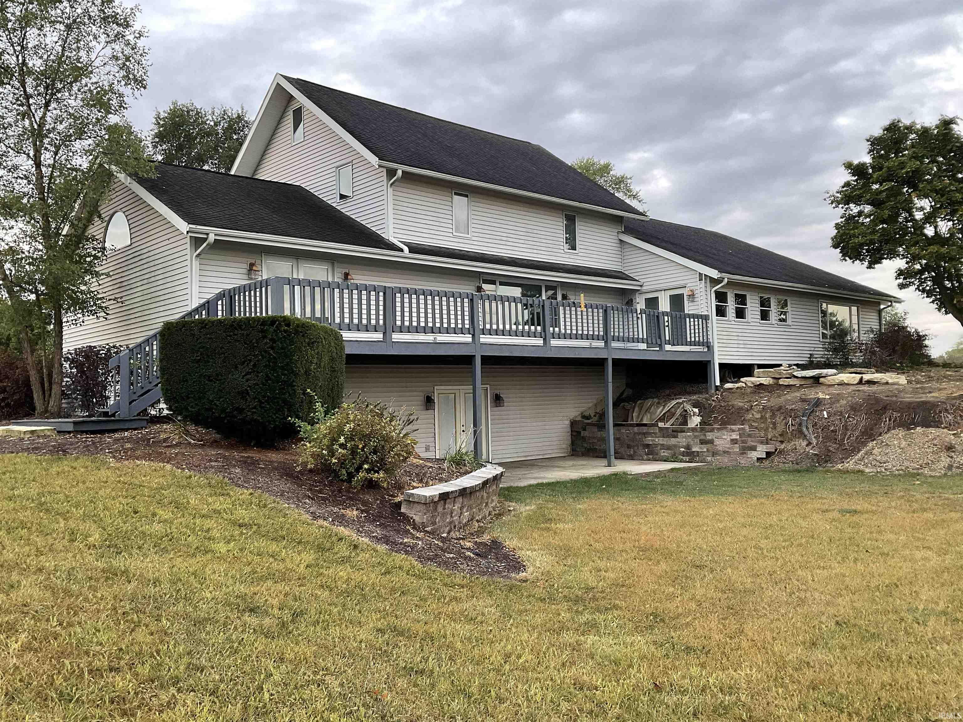 10421 Yoder Road Yoder, IN 46798 - Photo 2 of 29