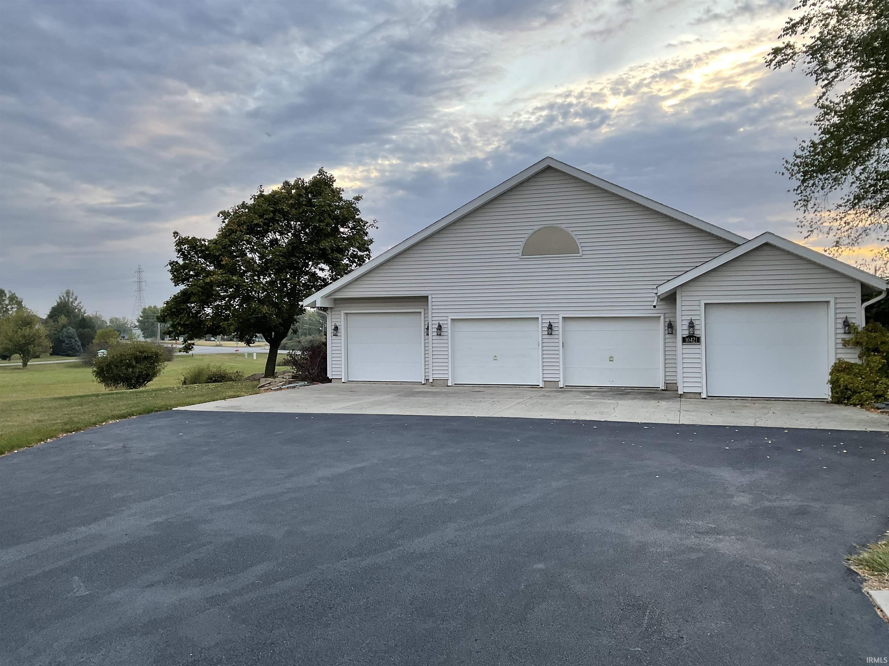 10421 Yoder Road Yoder, IN 46798 - Photo 24 of 29