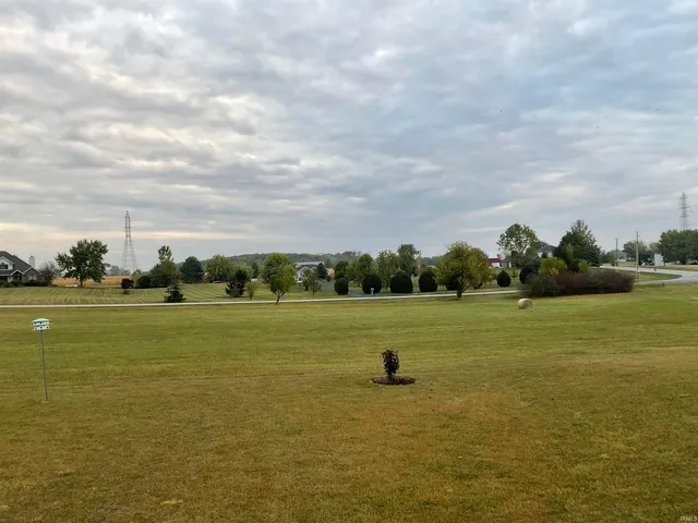 $2,400 | 10421 Yoder Road, Yoder, IN 46798