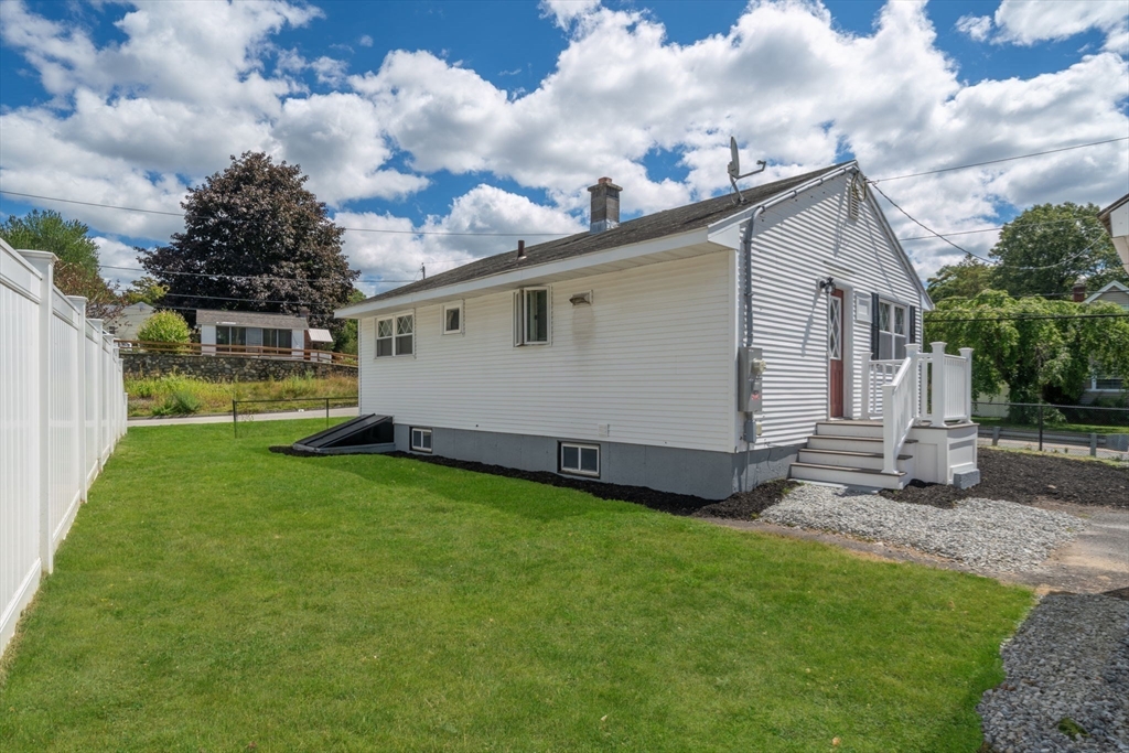 99 Sunderland Road Worcester, MA 01604 - Photo 29 of 35 Gallery Image 29