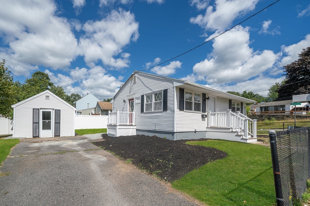 99 Sunderland Road Worcester, MA 01604 - Photo 3 of 35 Gallery Image 3