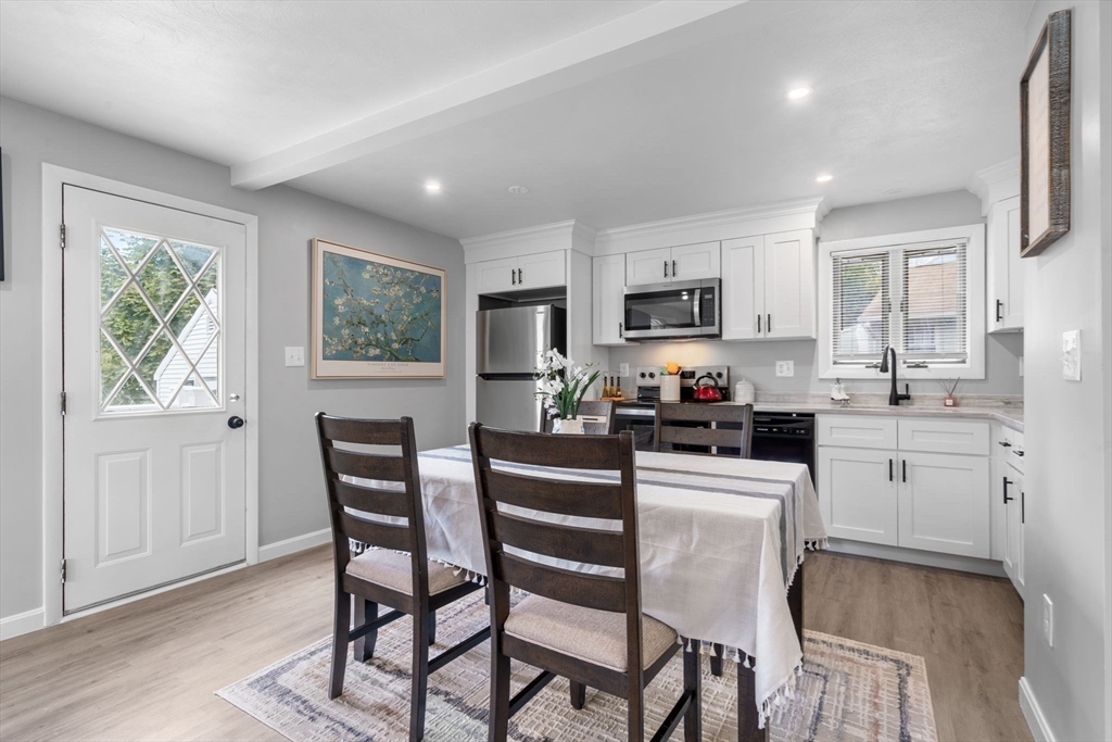 99 Sunderland Road Worcester, MA 01604 - Photo 10 of 35 Gallery Image 10
