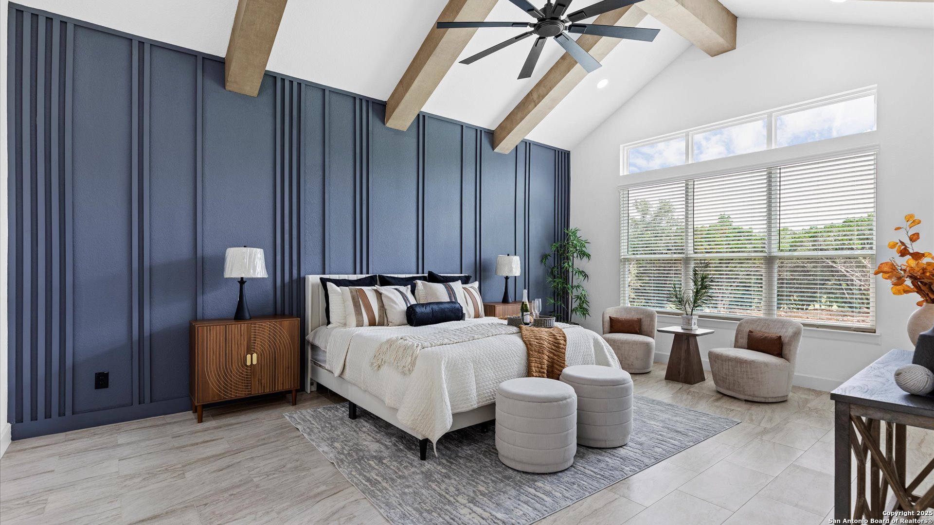 22327 Scenic Loop Road San Antonio, TX 78255 - Photo 24 of 59 a living room with furniture and a window