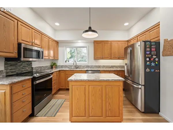 $669,000 | 2436 Greiner Street, Eugene, OR 97405