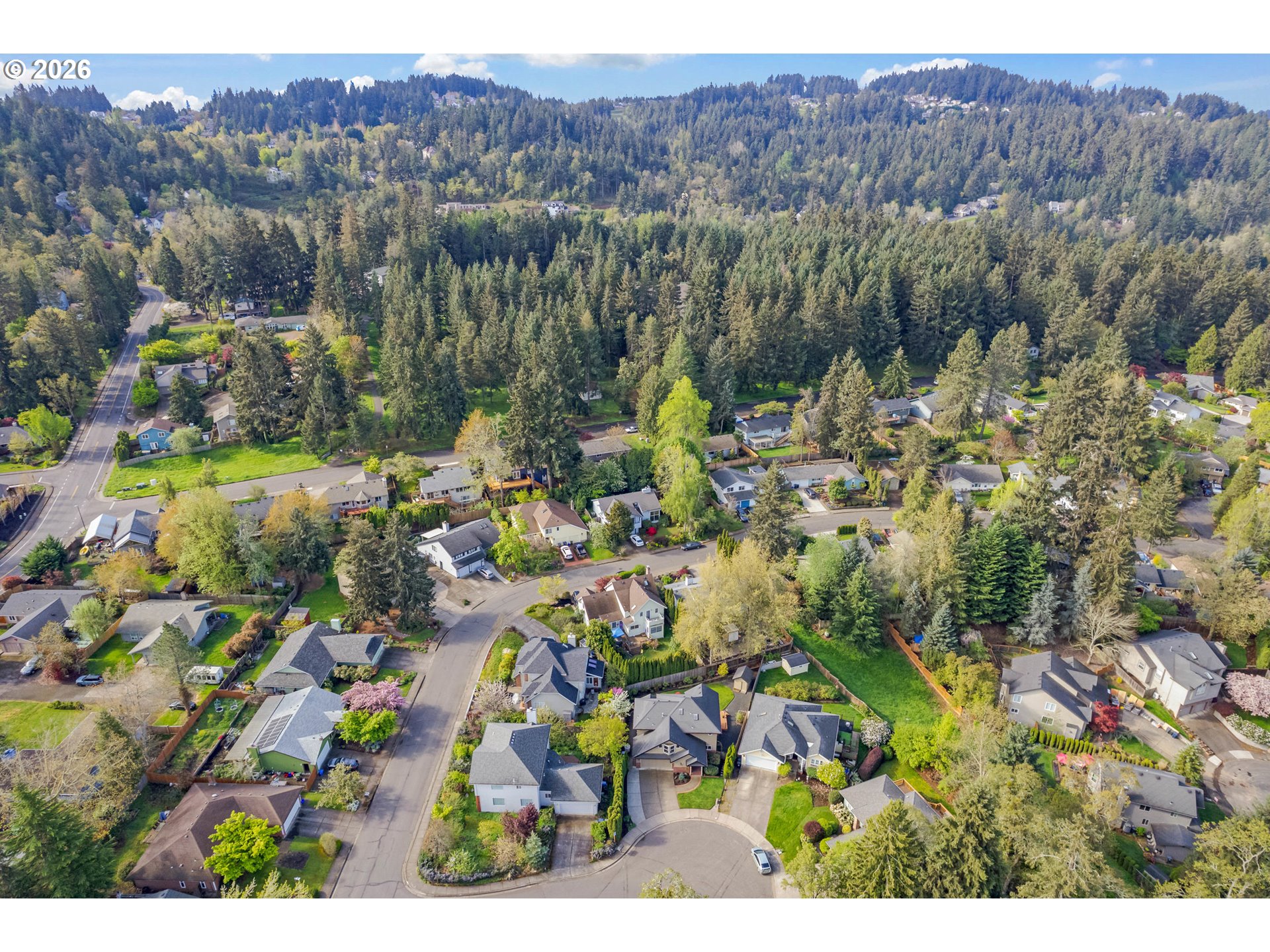2436 Greiner Street Eugene, OR 97405 - Photo 43 of 45 a view of a lot of trees and houses