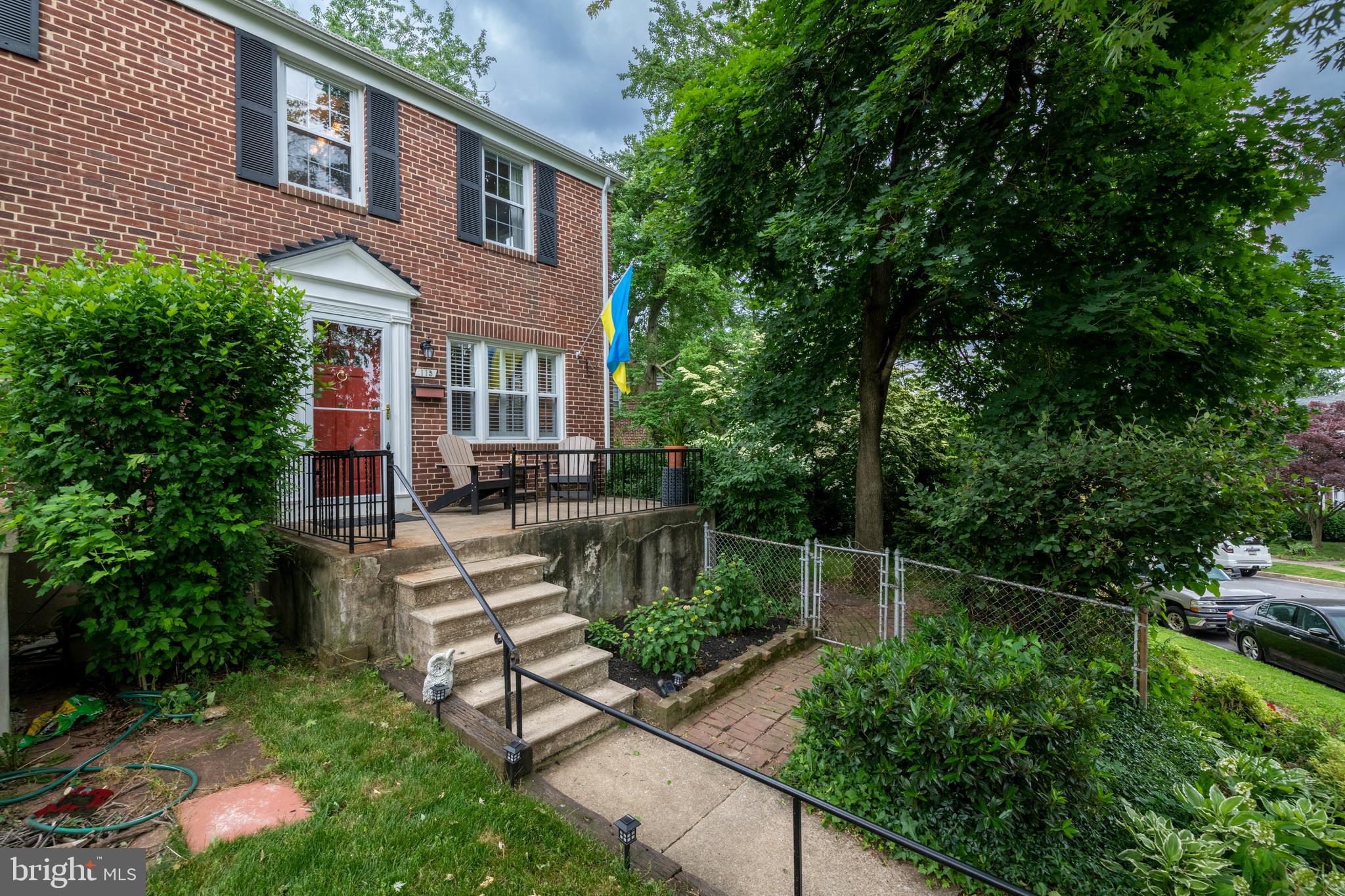 115 Brandon Road Baltimore, MD 21212 - Photo 39 of 39 a front view of a house with a yard