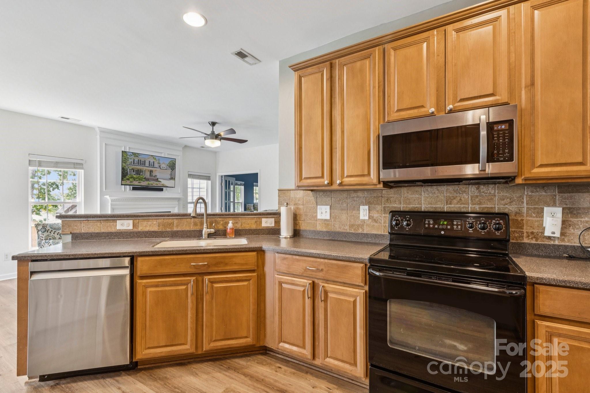 326 Chorus Road Fort Mill, SC 29715 - Photo 6 of 39 Gallery Image 6