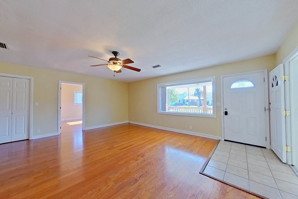 108 Union Street Brunswick, GA 31520 - Photo 3 of 36