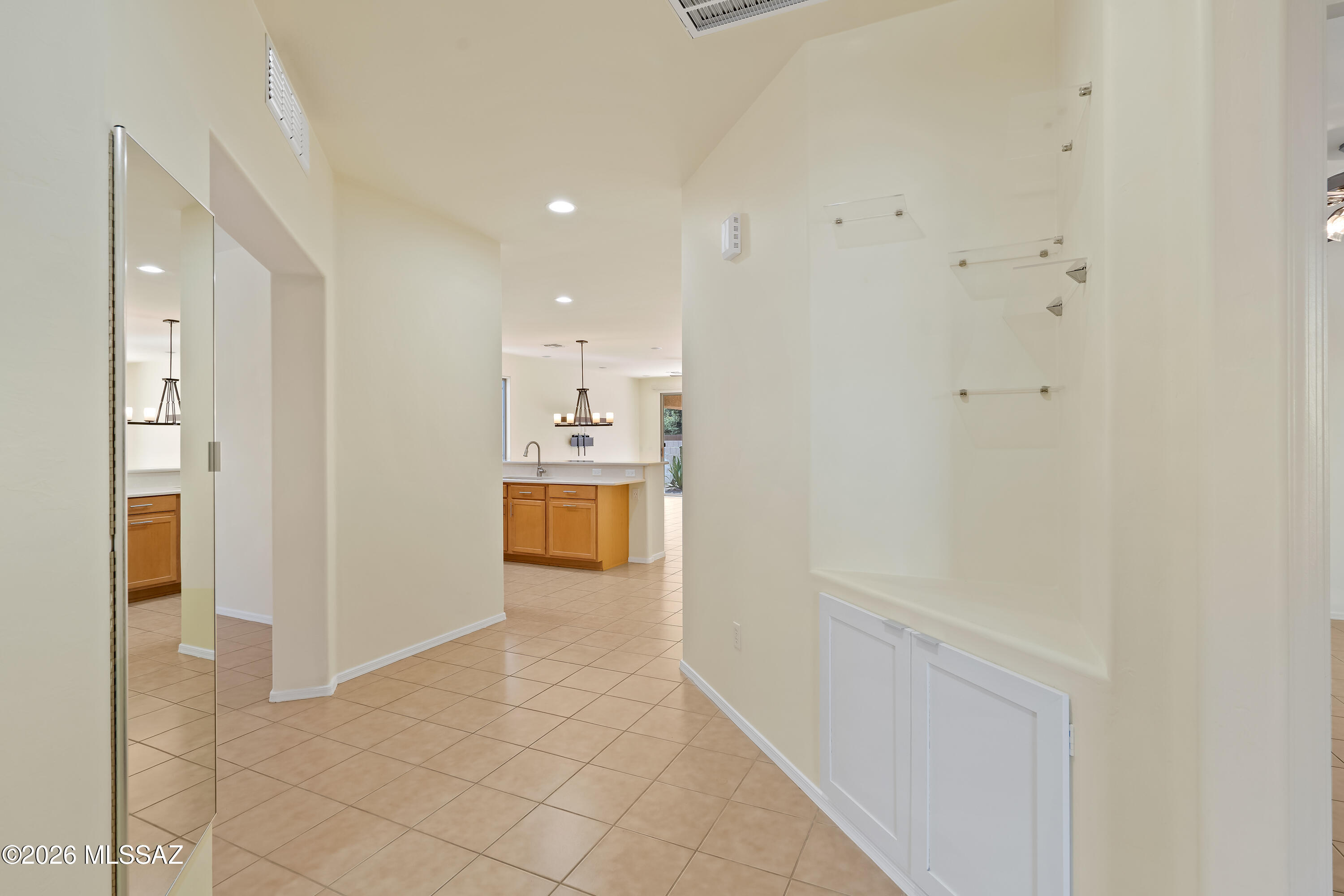 2300 East Ram Rock Road Tucson, AZ 85737 - Photo 4 of 28