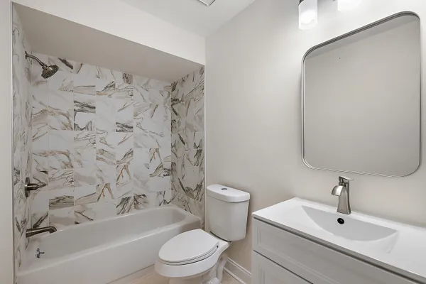 $169,900 | 1651 Emerson Circle, Rochester Hills, MI 48307