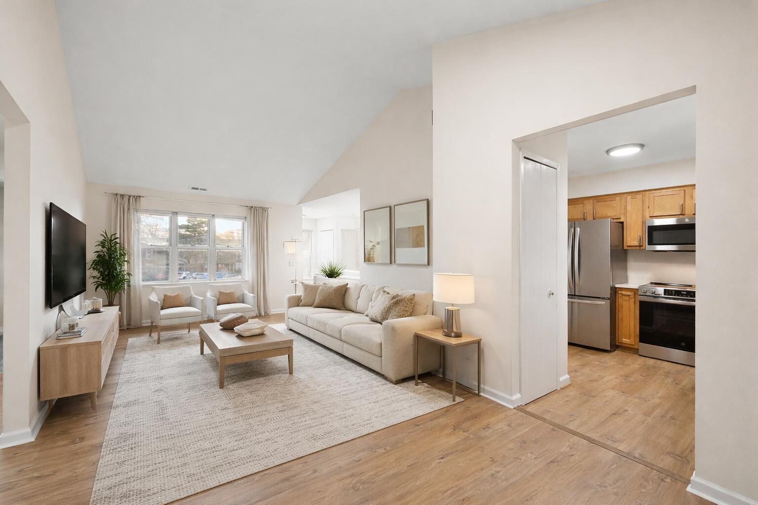 1651 Emerson Circle Rochester Hills, MI 48307 - Photo 4 of 27 living room