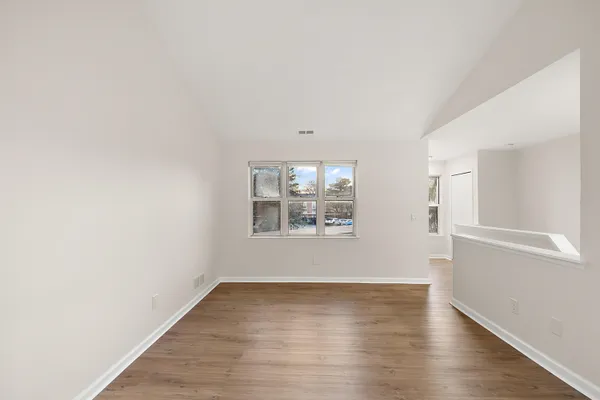 $169,900 | 1651 Emerson Circle, Rochester Hills, MI 48307