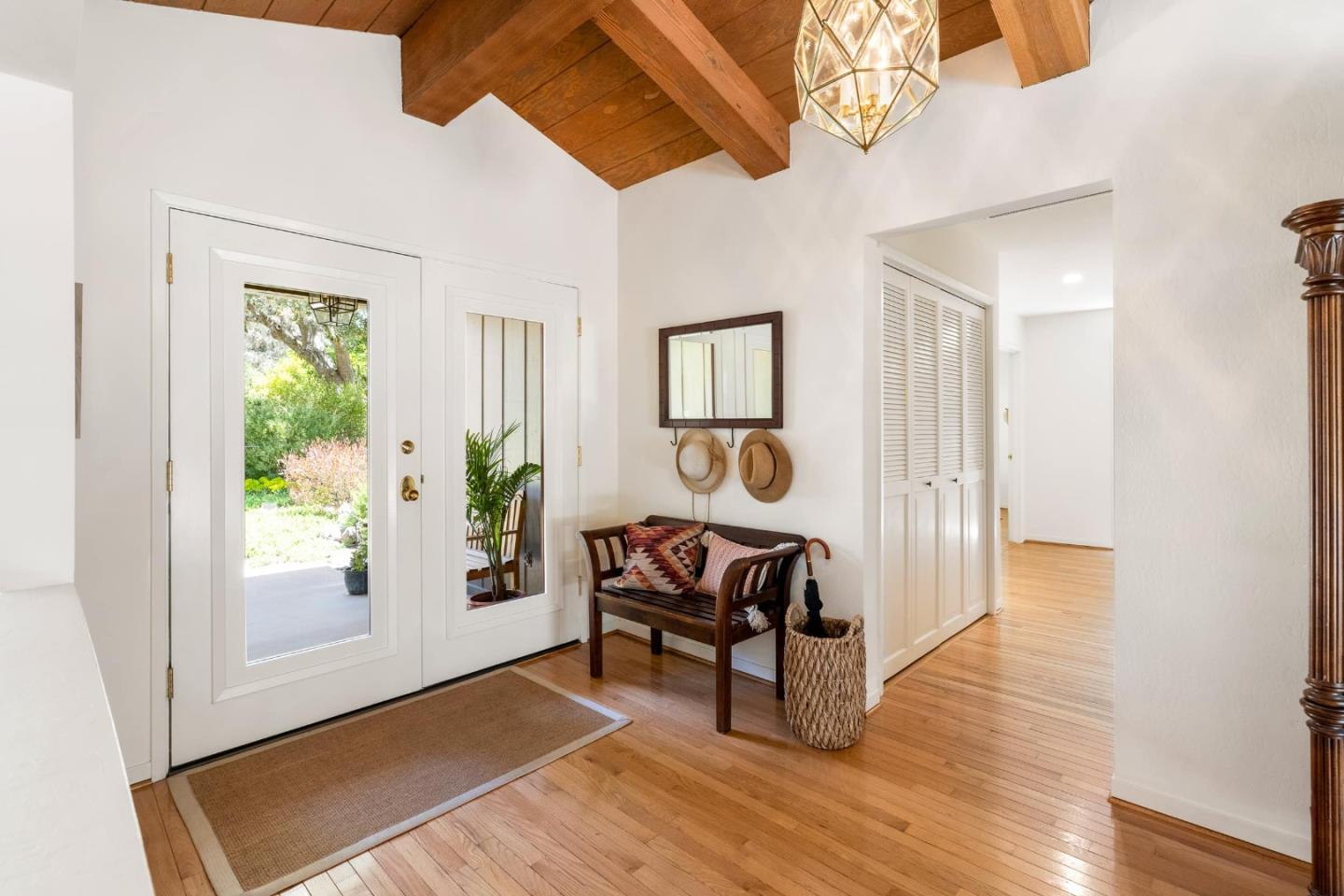 113 Littlefield Road Monterey, CA 93940 - Photo 10 of 33