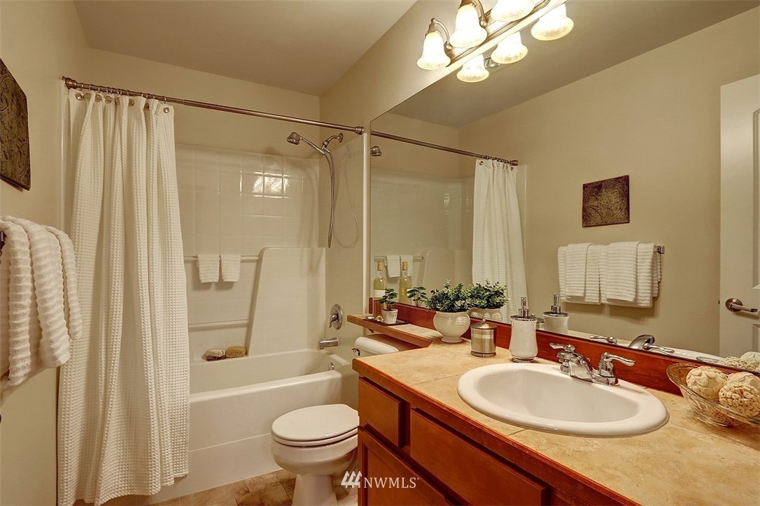 533 Pilchuck Path Everett, WA 98201 - Photo 18 of 27