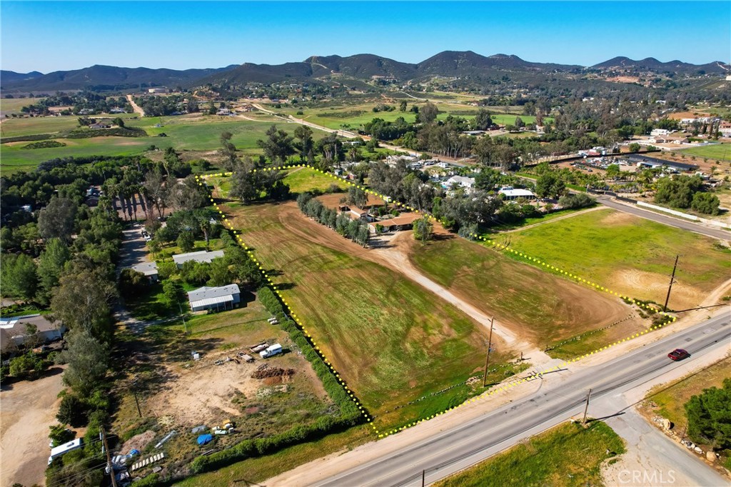 27355 Scott Road Menifee, CA 92584 - Photo 5 of 10 a view of a city