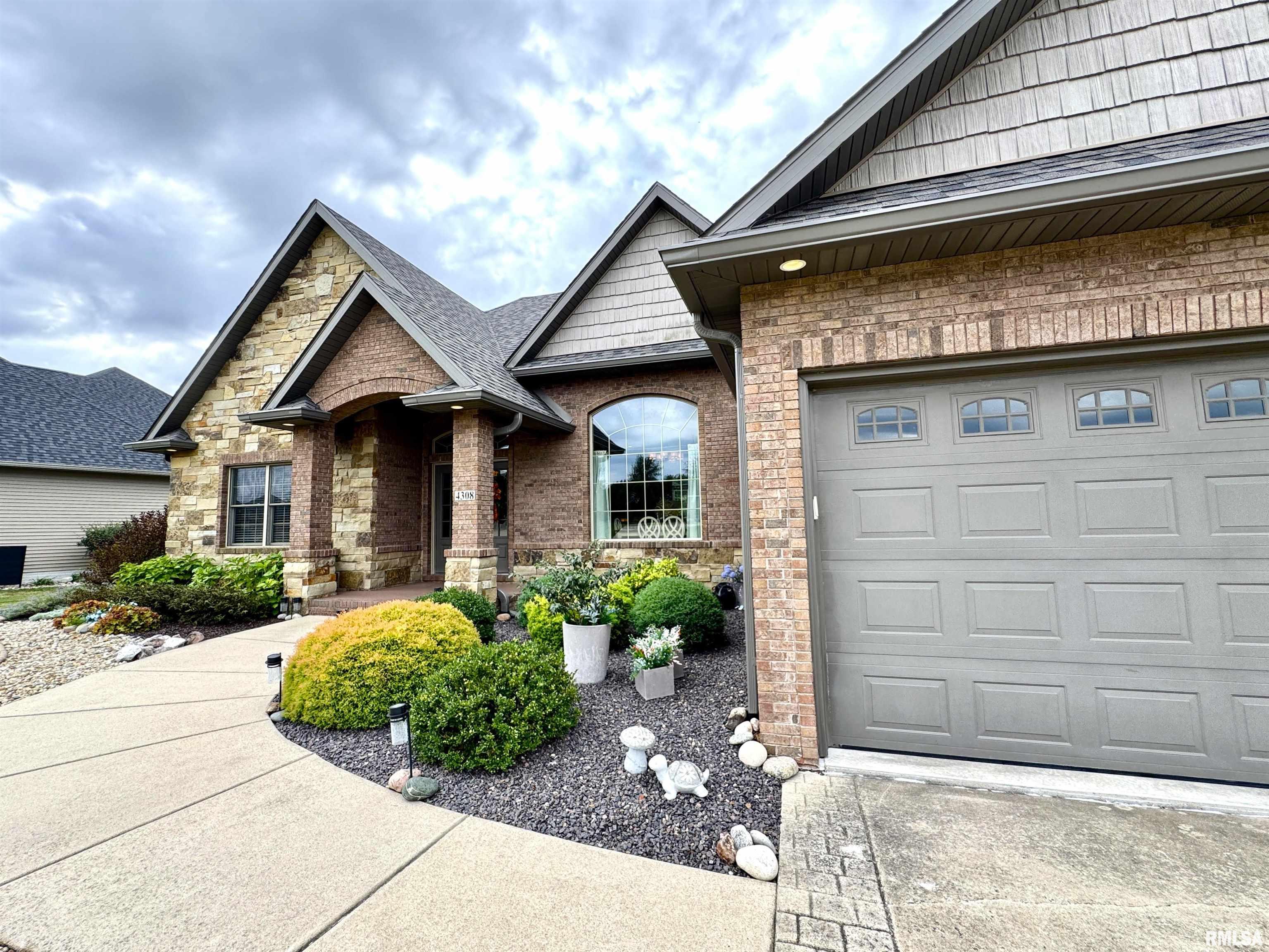 4308 Fiddlers Bend Springfield, IL 62711 - Photo 3 of 78