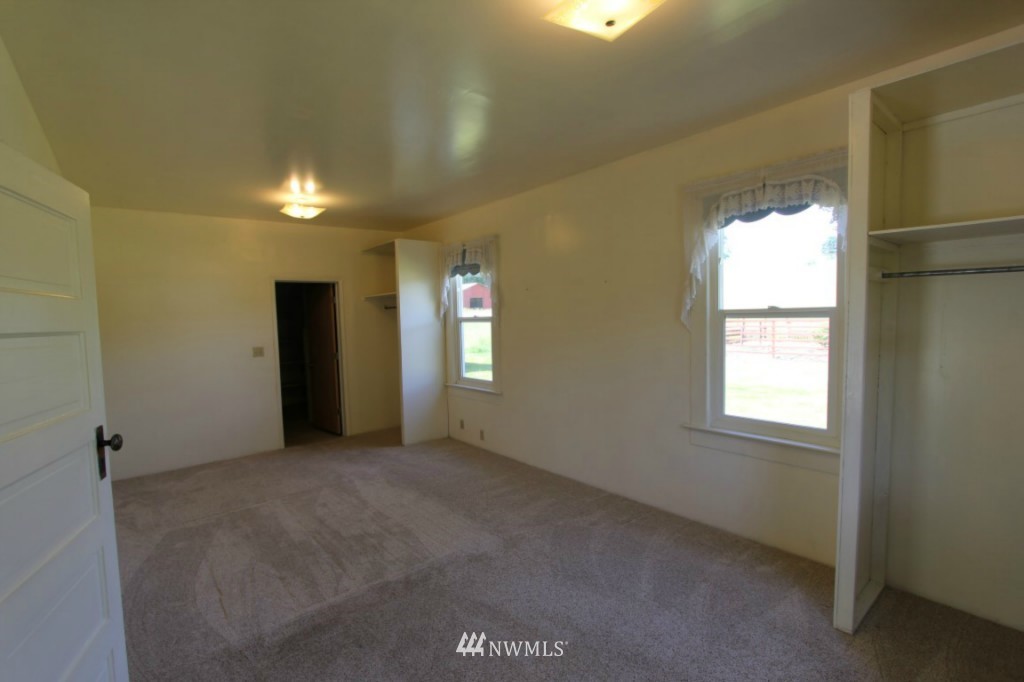 29 Sund Road Elma, WA 98541 - Photo 8 of 24 Gallery Image 8