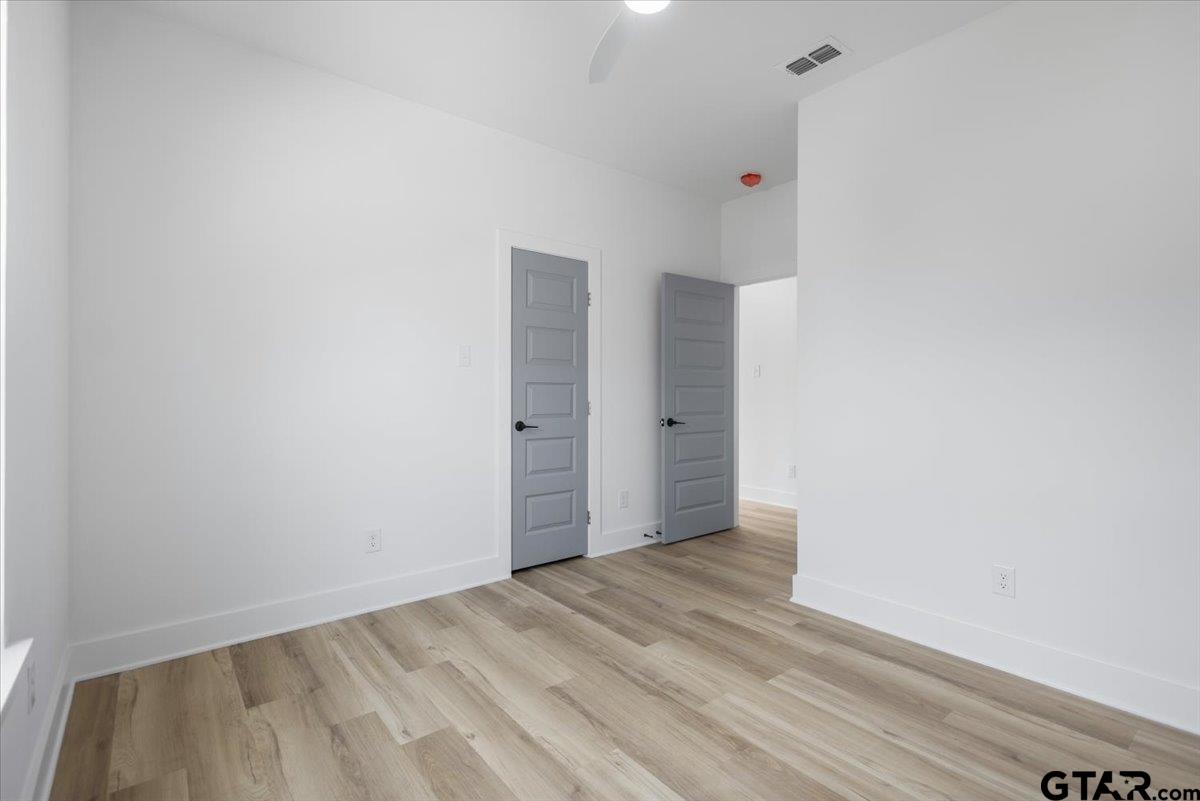 228 South Fenton Avenue Tyler, TX 75702 - Photo 24 of 46 a view of an empty room