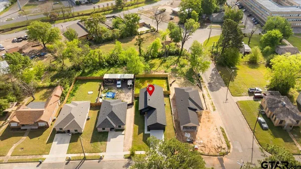 $264,900 | 228 South Fenton Avenue, Tyler, TX 75702