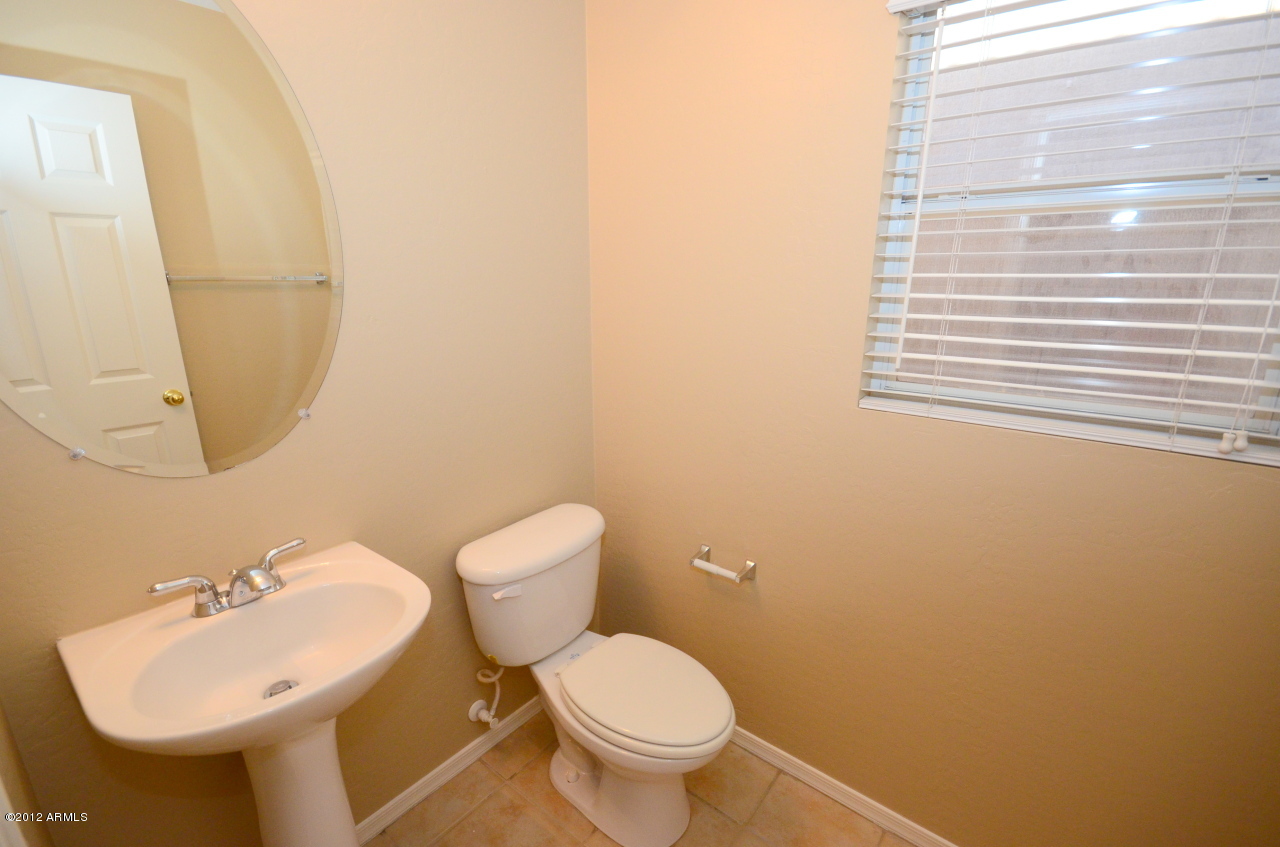 15629 West Redfield Road Surprise, AZ 85379 - Photo 11 of 24 Powder Room