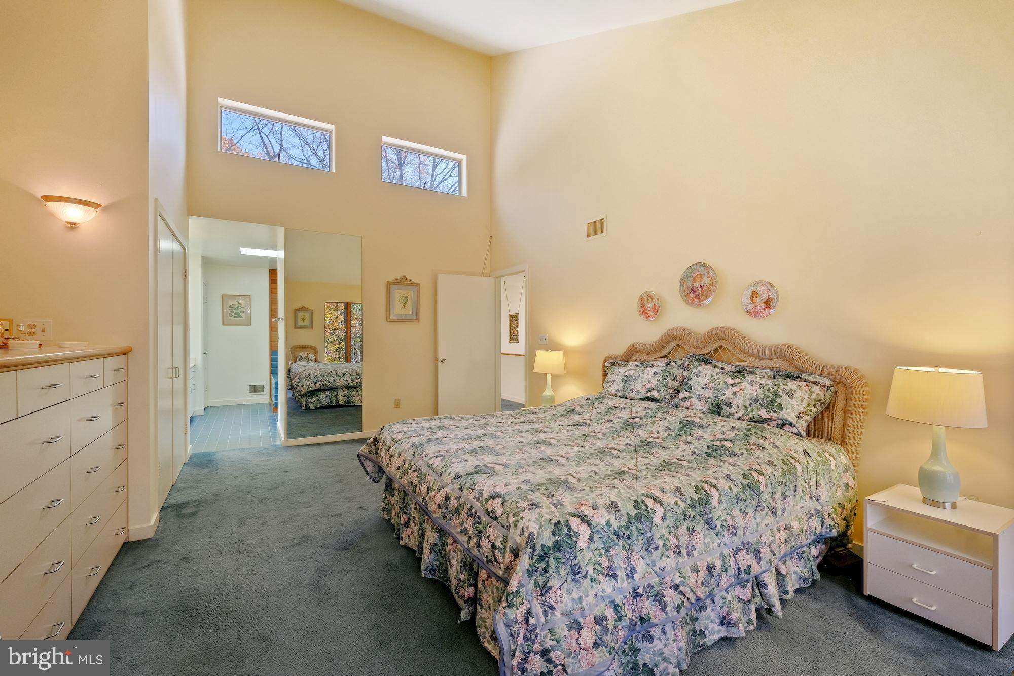 23212 Peach Tree Road Clarksburg, MD 20871 - Photo 23 of 52 Second level bedroom with private bathroom
