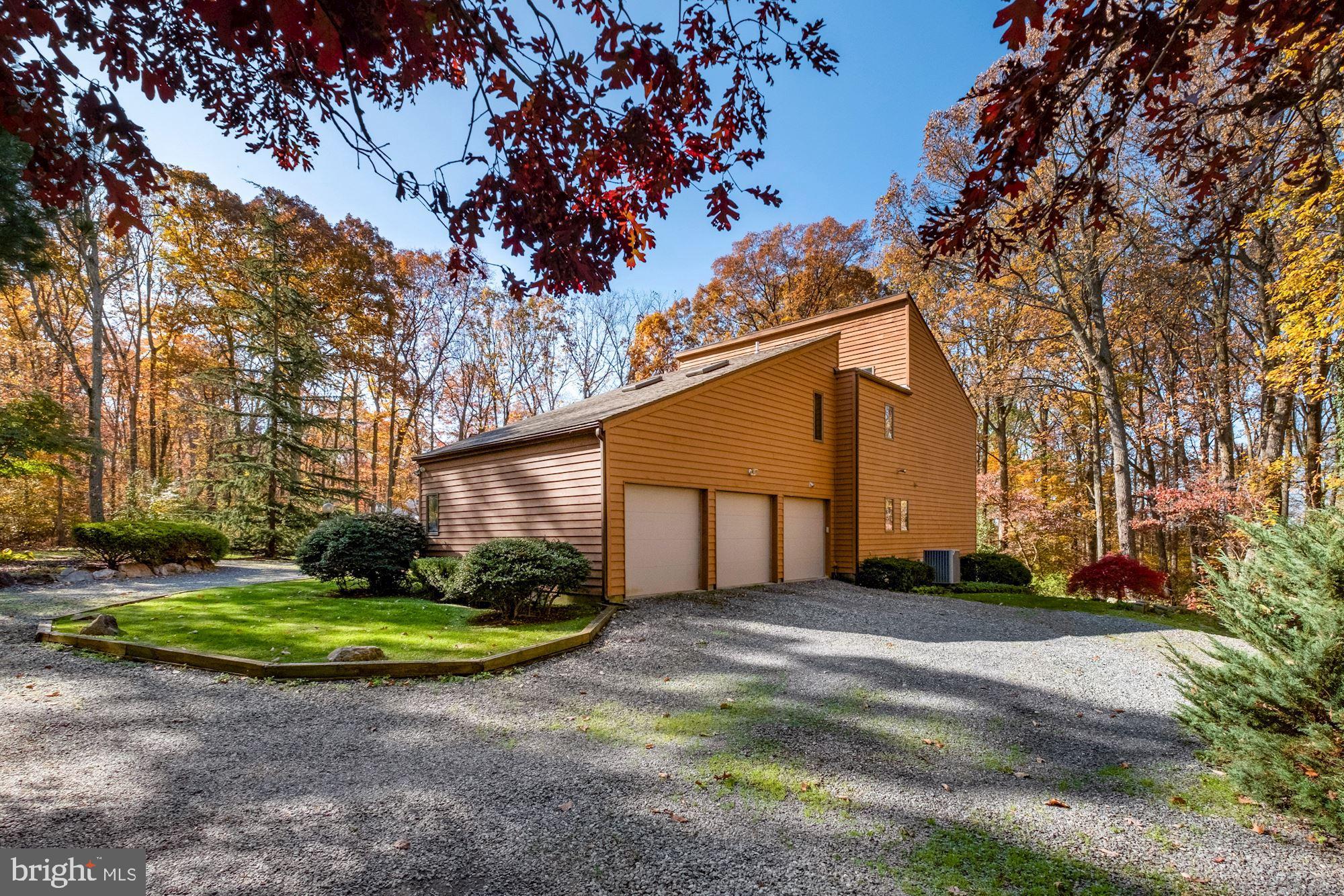 23212 Peach Tree Road Clarksburg, MD 20871 - Photo 45 of 52 Three car garage