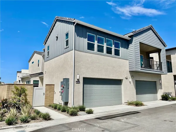 $4,600 | 245 Proctor, Irvine, CA 92618